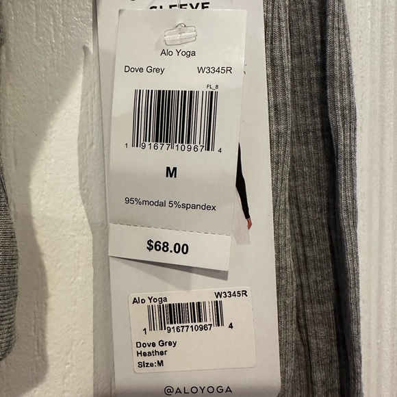 Alo yoga top - Picture 8 of 8